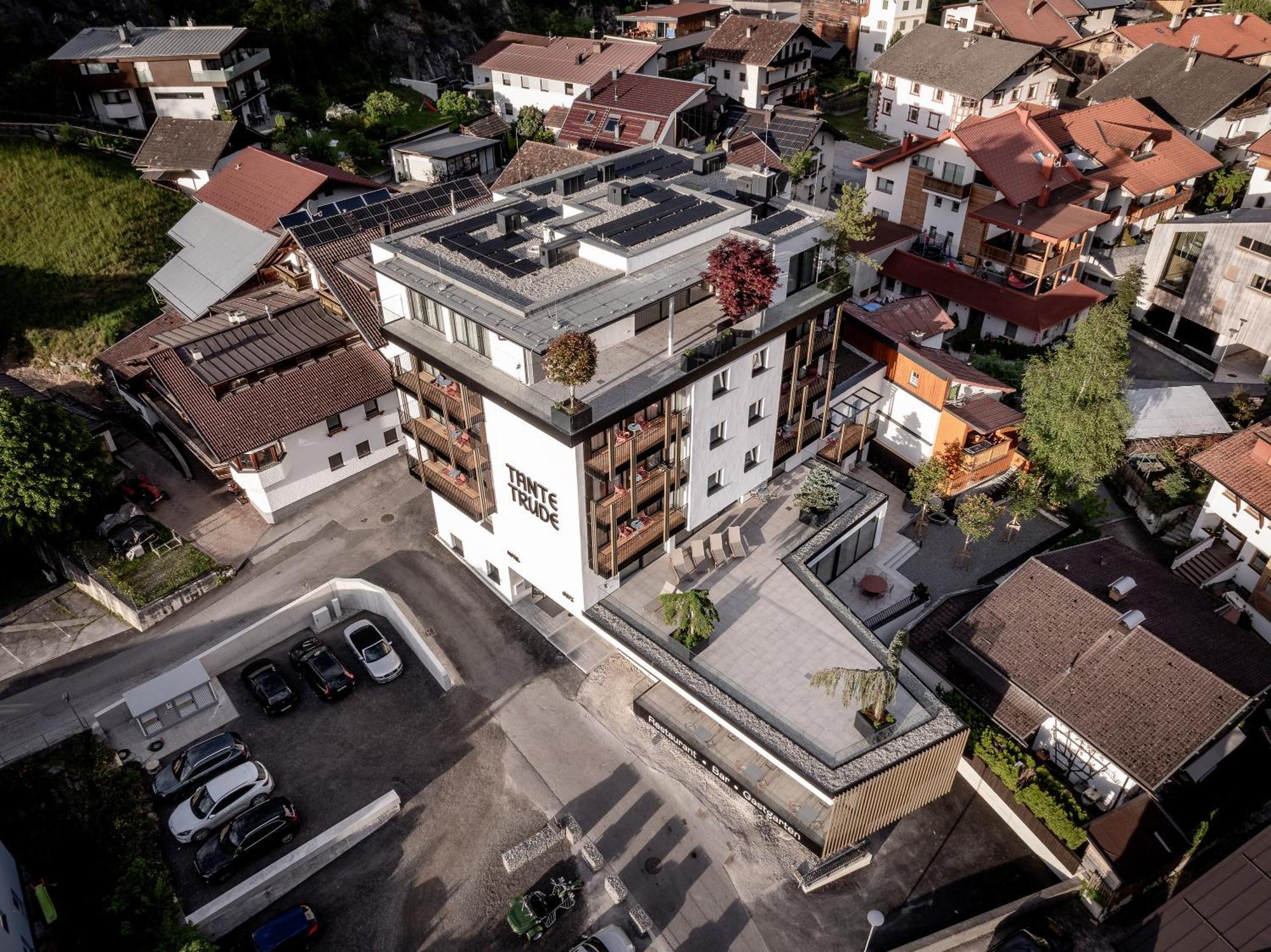 Aparthotel Tante Trude Oetz Dış mekan fotoğraf
